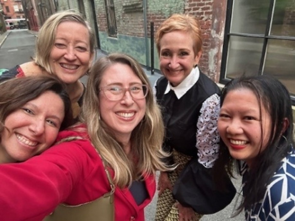 Mary Jane, Kirsten and group